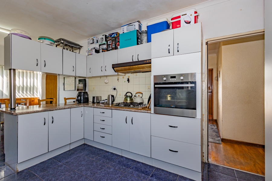 4 Bedroom Property for Sale in Fairfield Estate Western Cape